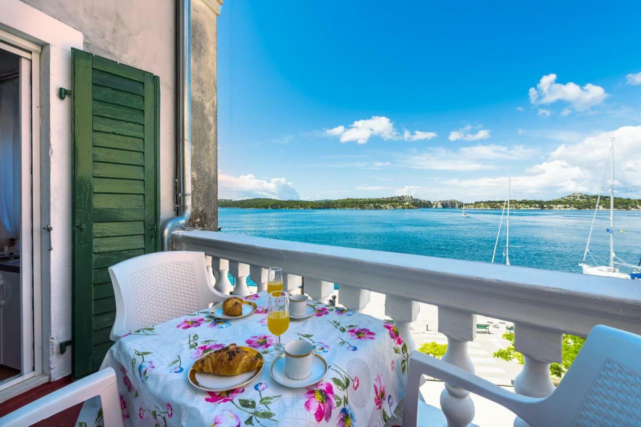 Apartmani Rina Sibenik Bagian luar foto
