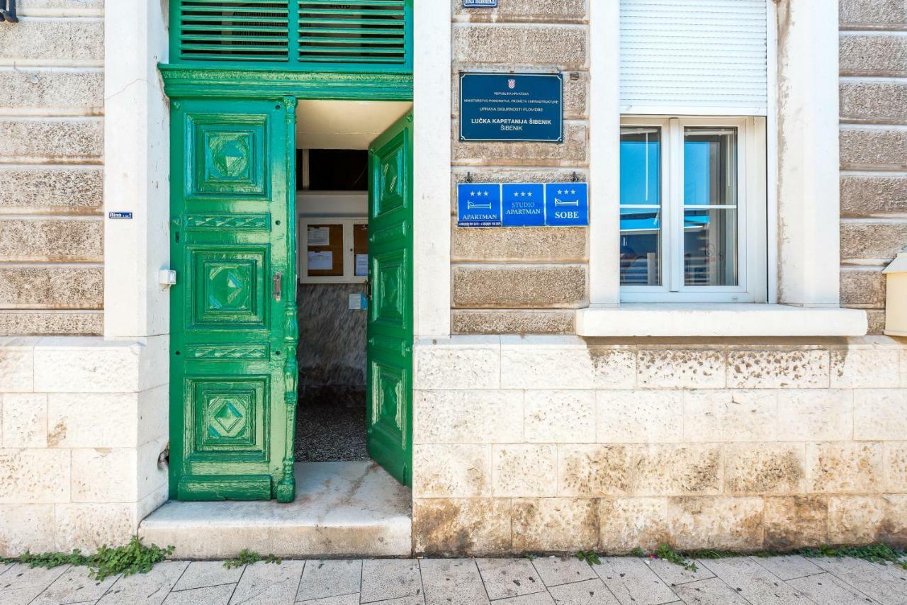Apartmani Rina Sibenik Bagian luar foto