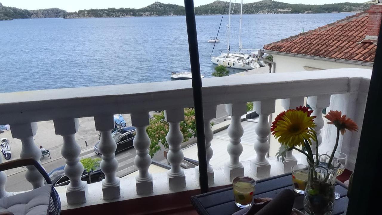 Apartmani Rina Sibenik Bagian luar foto