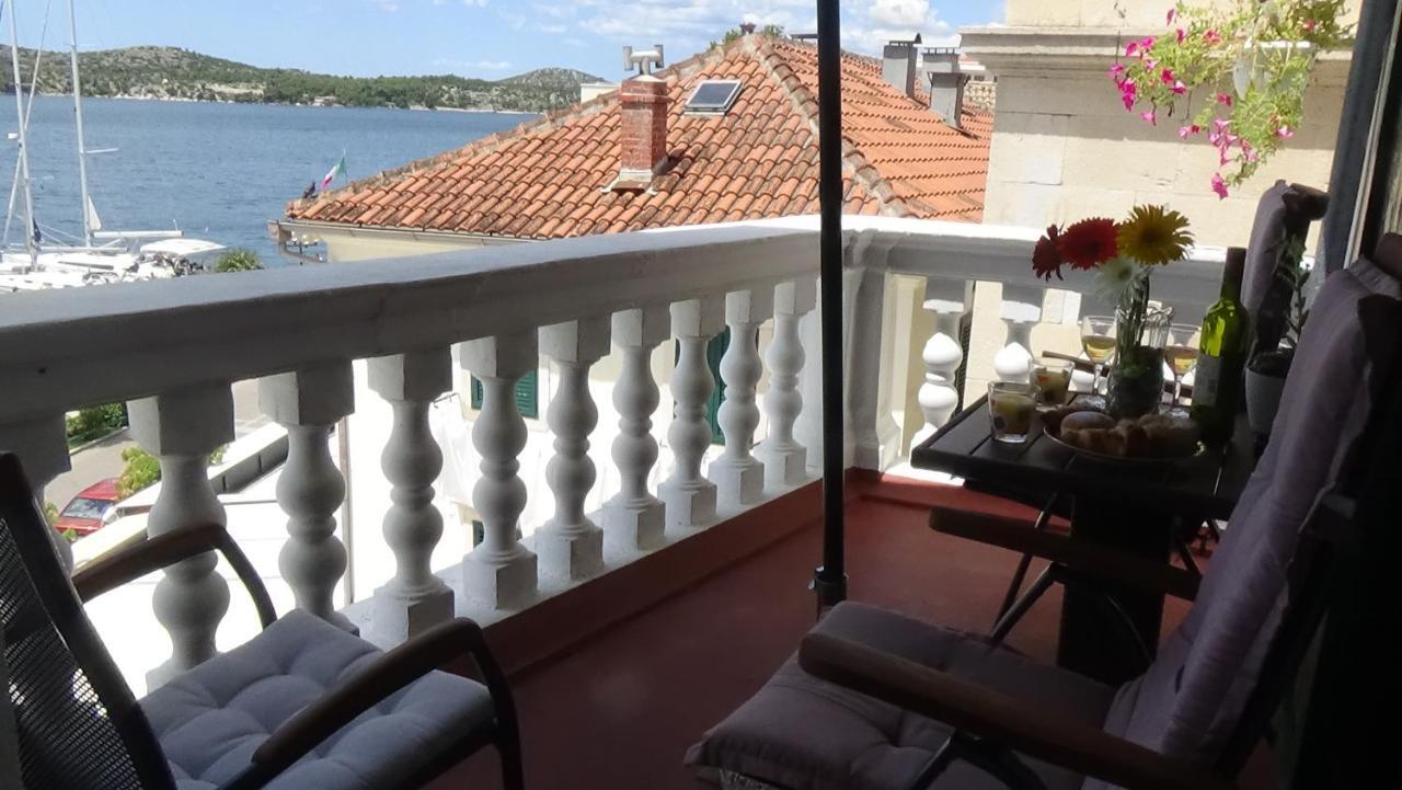 Apartmani Rina Sibenik Bagian luar foto