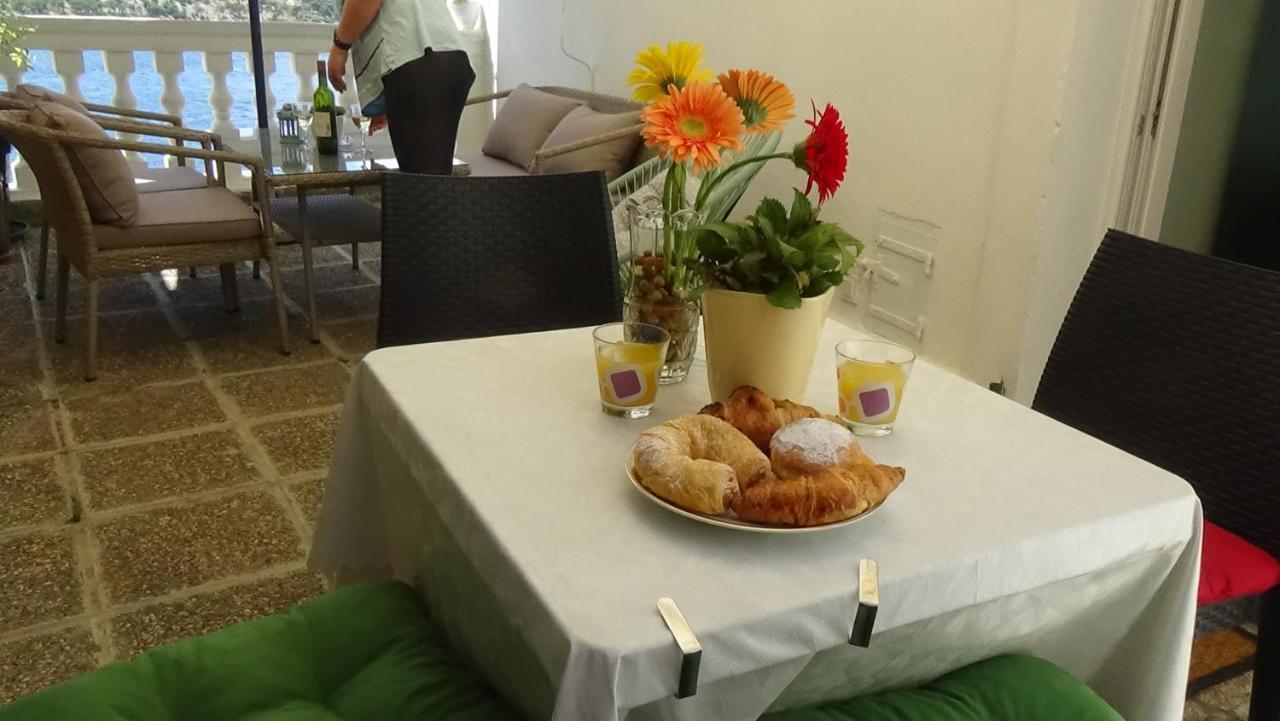 Apartmani Rina Sibenik Bagian luar foto